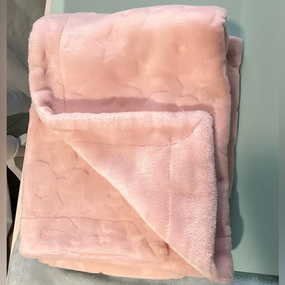 Flannel fleece baby throw pink color